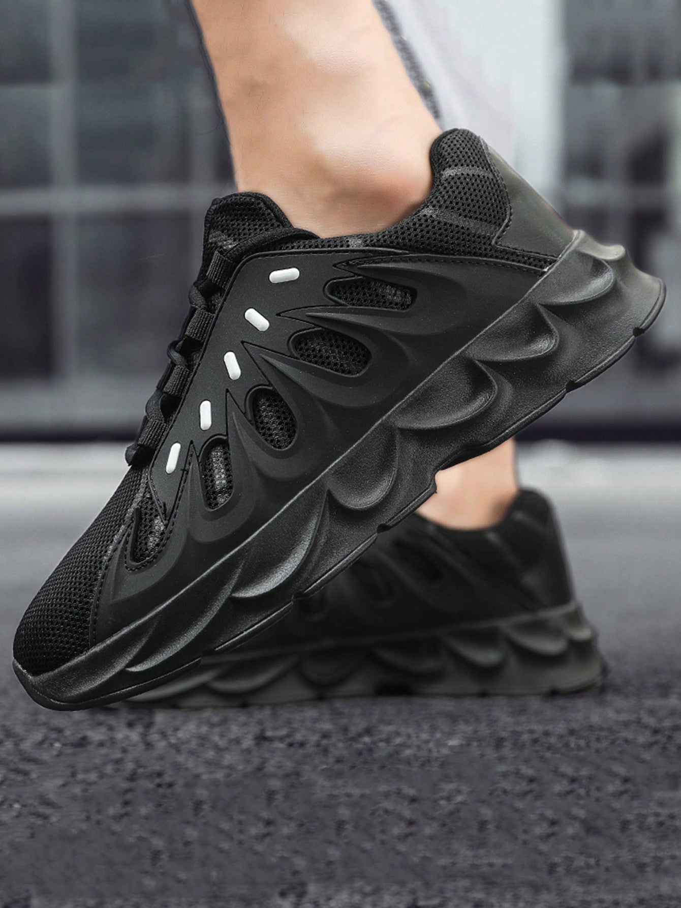 Men'S Sporty Running Shoes, Casual Shoes, Outdoor Shoes, Flame Shoes, Breathable Shoes, Work Shoes, Student Shoes, Party Shoes, Black