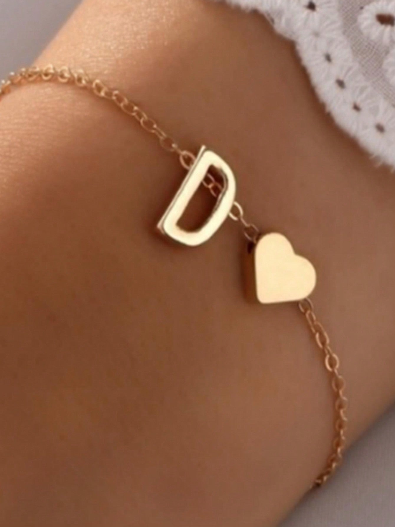 1pc Fashion Exquisite A-Z 26 Initial Letters Heart Bracelet For Couple Gift For Women Men