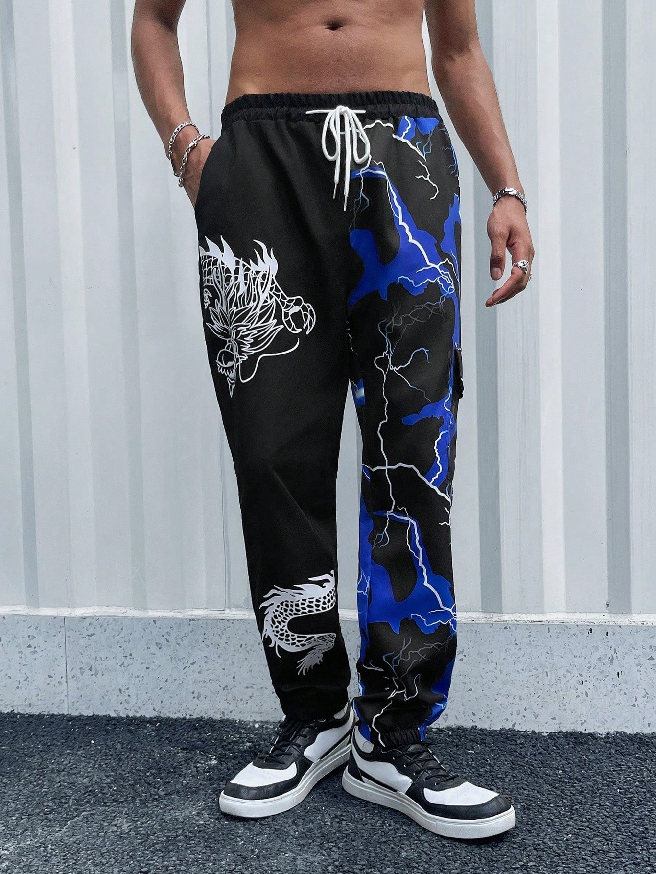 ROMWE Anime Men'S Drawstring Waist Long Pants With Dragon & Lightning Print