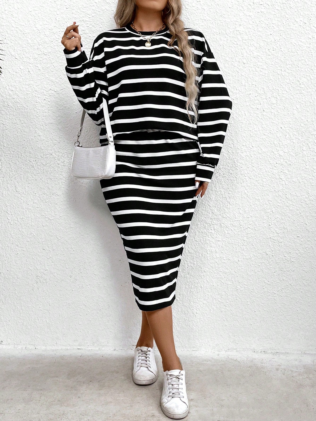 LUNE Plus Size Striped Long Sleeve Top And Skirt Two Piece Set