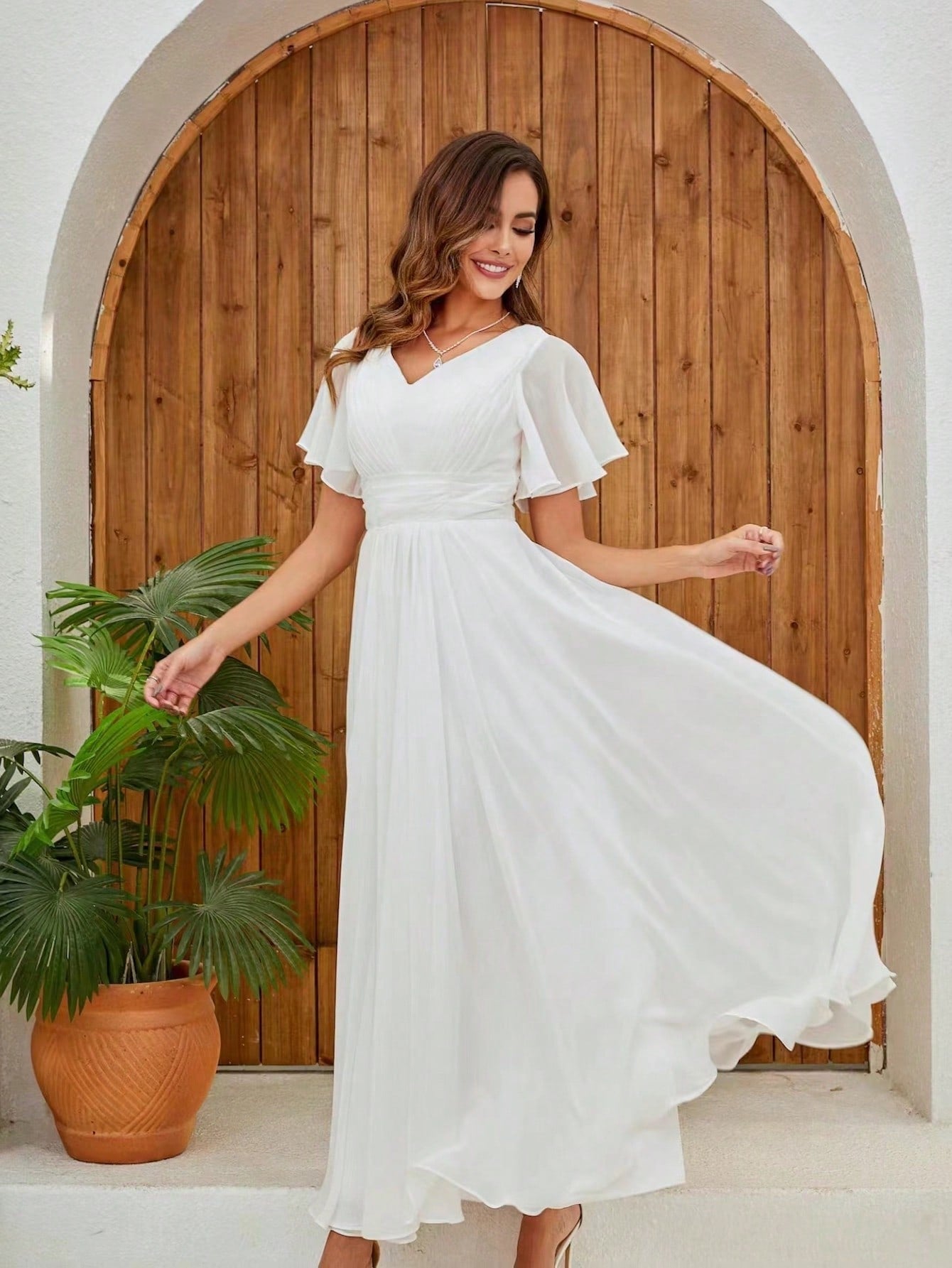 French Simple V-Neck Short Sleeve Wedding Dress