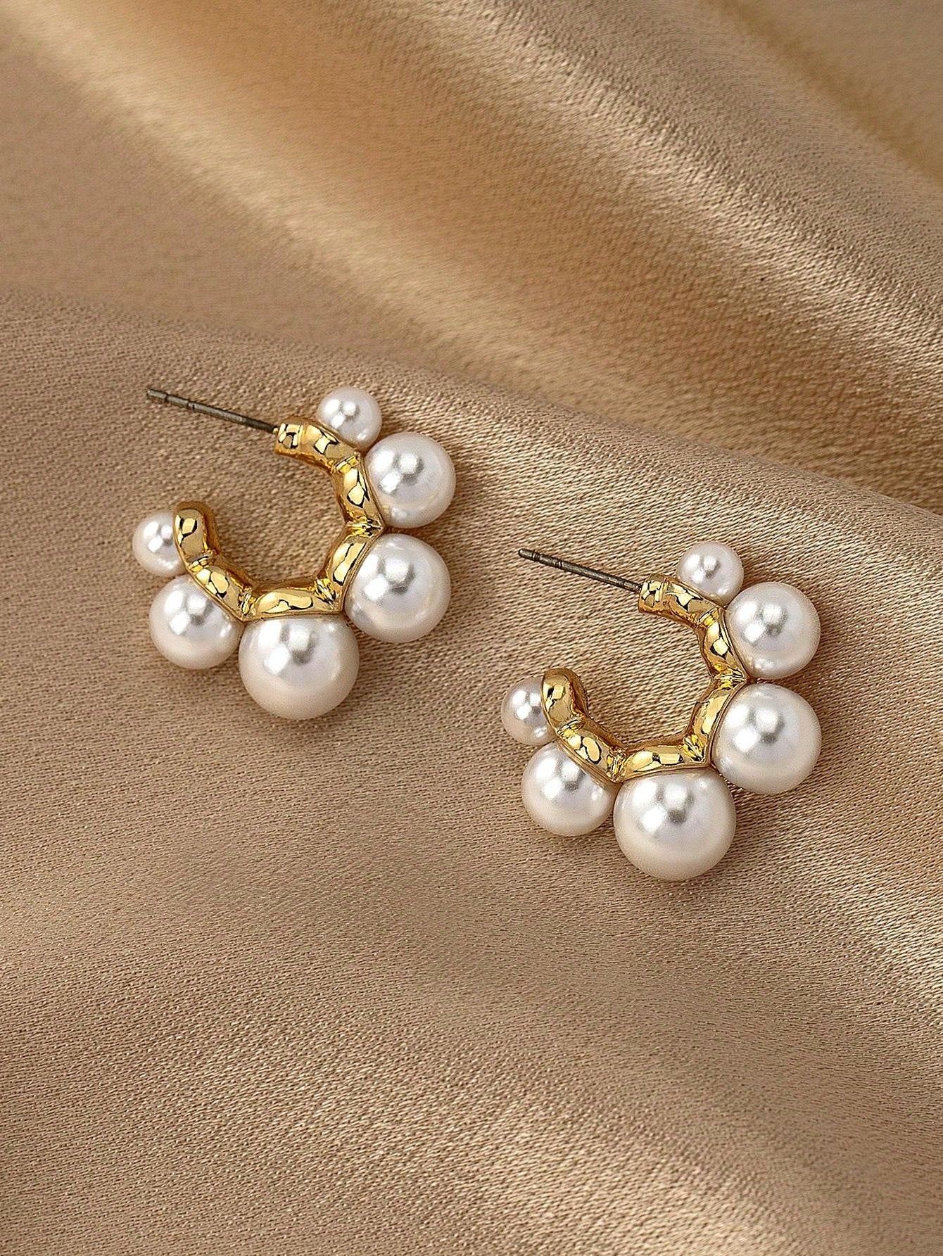 1pair Fashionable & Versatile Pearl Statement Earrings For Casual Outfits, Inspired By