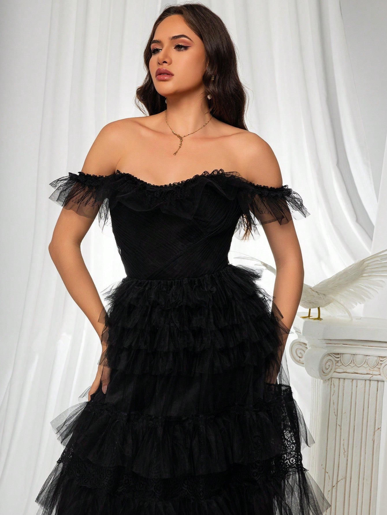 Women'S Black Cold-Shoulder Multi-Layered Tulle Evening Dress