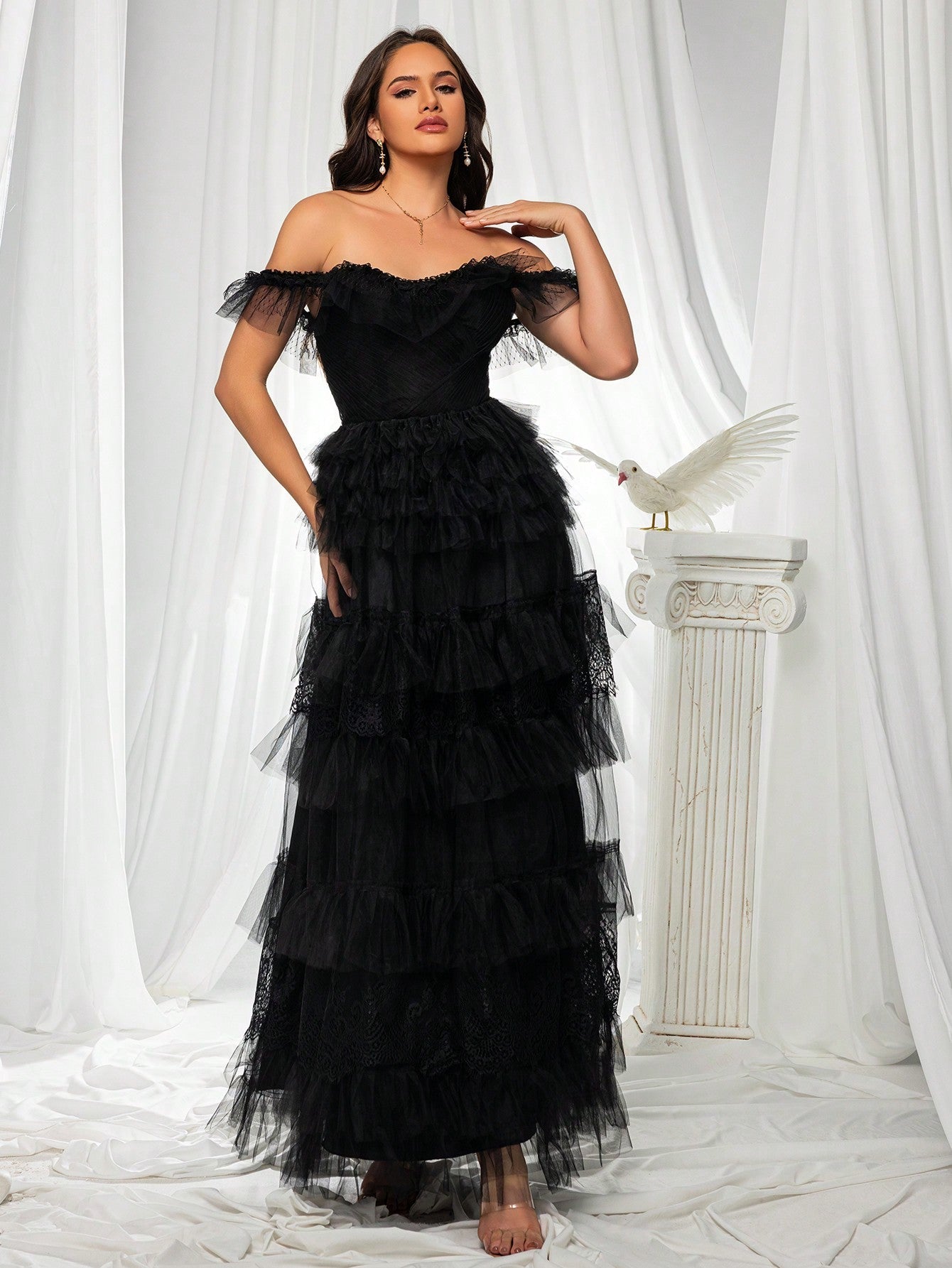 Women'S Black Cold-Shoulder Multi-Layered Tulle Evening Dress