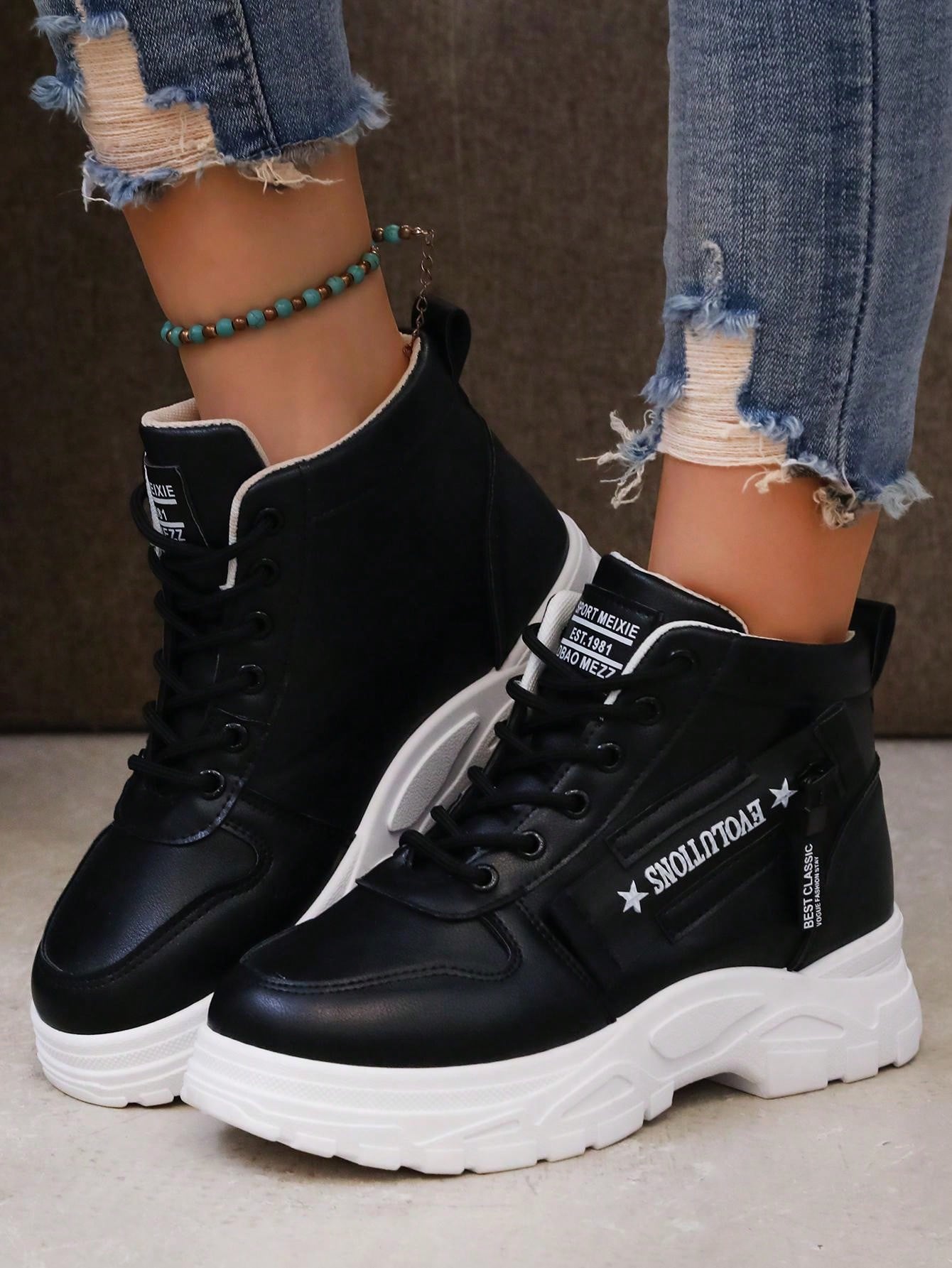 Women's High Top Lace-Up Black Sneakers With Casual Style For All Seasons