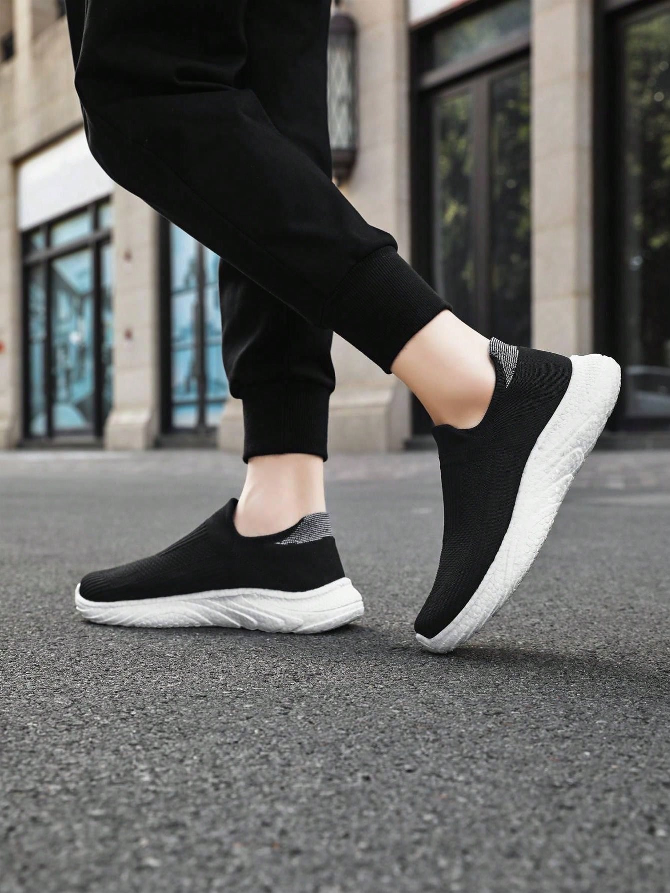 Men's Breathable Slip-On Casual Socks Shoes With Mesh