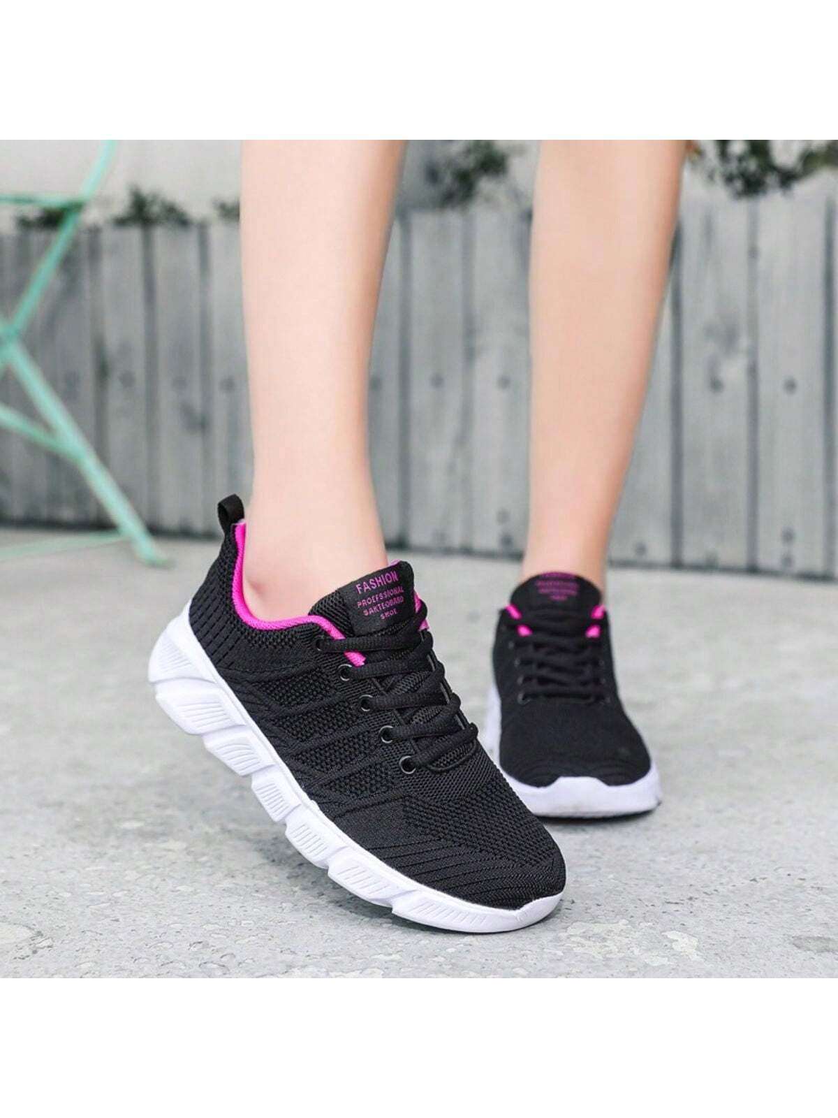 Women's Mesh Sports Shoes Breathable And Lightweight Running Shoes For Students Middle School Girls, Shock-Absorbing Athletic Sneakers For Walking Travel