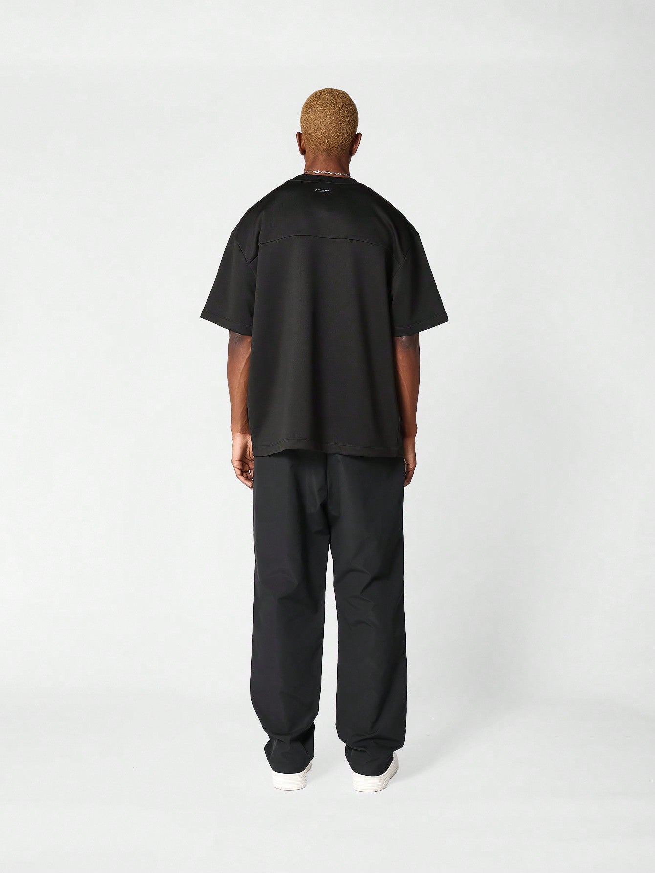 SUMWON Regular Fit Premium Heavyweight Pocket Tee