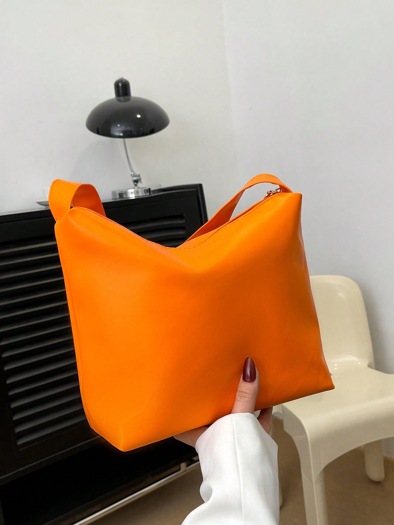 Simple And Fashionable Tote Bag For Women